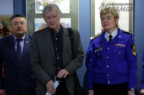 Открытие выставки работ  художника-иллюстратора Евгении Ивановны Стерлиговой YE1A0477